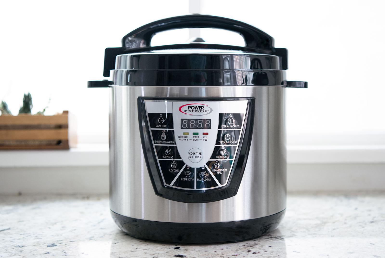 Instant Pot Duo 60 pressure cooker